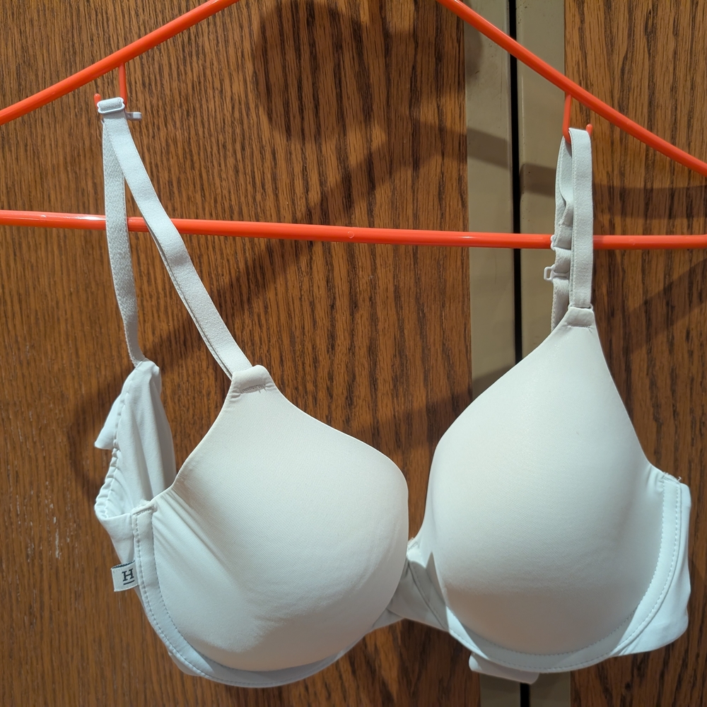 Hanes Women's Cream Bra